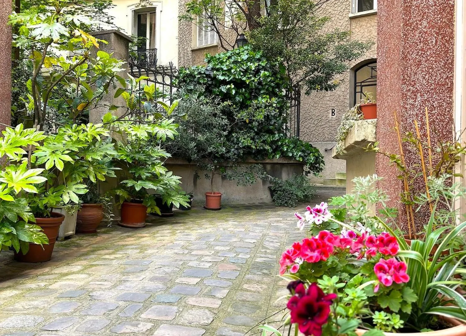 L'Appartement Passy Paris 0*,  France